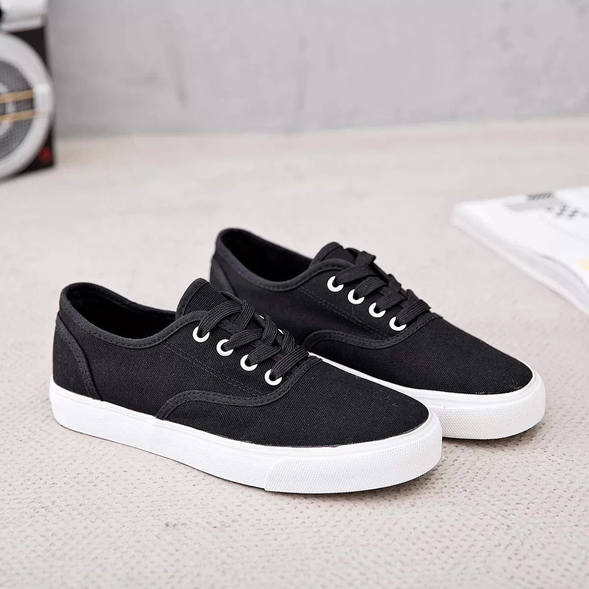 Women's Canvas Low Cut Canvas Walking Running Shoes